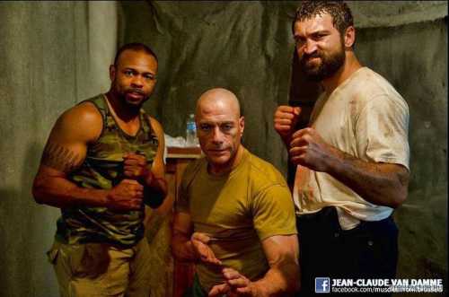 На этот раз в современном сериале